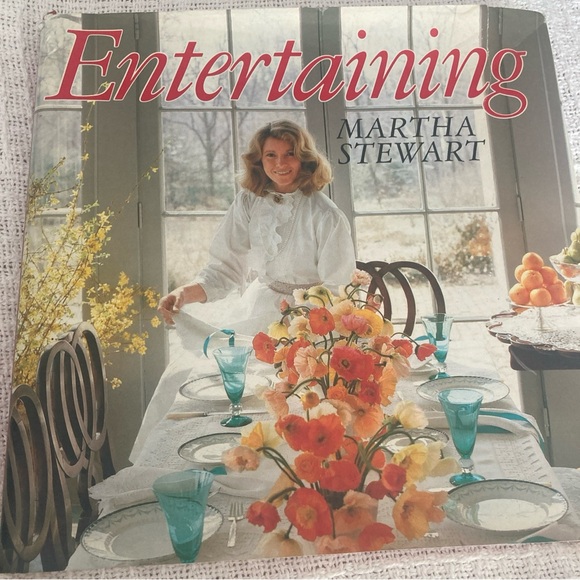 Martha Stewart Entertaining Book with Red and White Cover - Picture 1 of 11